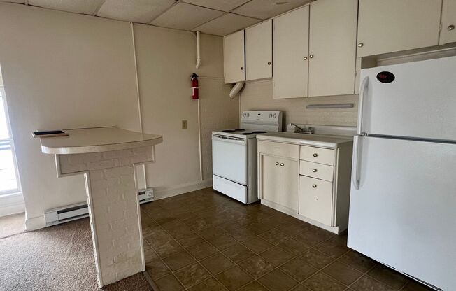 1 bed, 1 bath, $750, Unit 3rd Floor