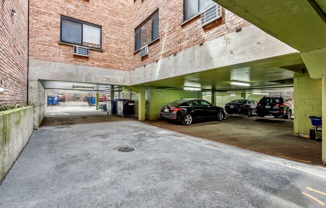 1 bed, 1 bath, 351 sqft, $1,750, Unit 406