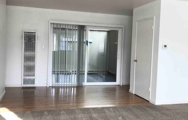 Huge! Renovated 3BR/1BA Apartment! Parking! Storage! Cats Welcomed! -PROGRESSIVE