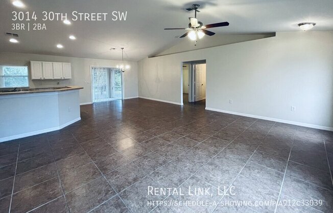 3014 30 ST SW