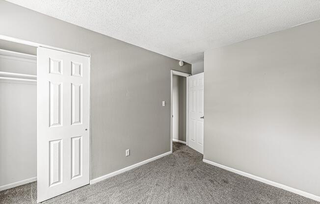 3 beds, 1.5 baths, 1,204 sqft, $1,599