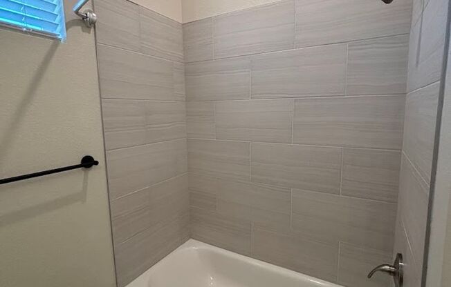 2 beds, 2 baths, 720 sqft, $1,849, Unit 820 #302