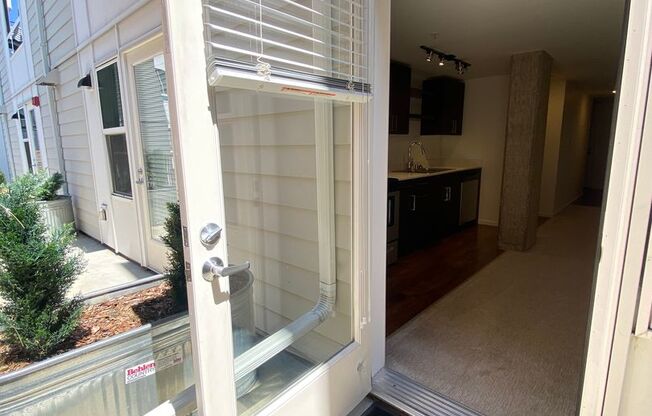 Studio, 1 bath, 170 sqft, $2,095, Unit 1204-A