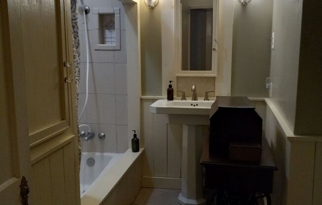 Three Bedroom, 2 Bathroom