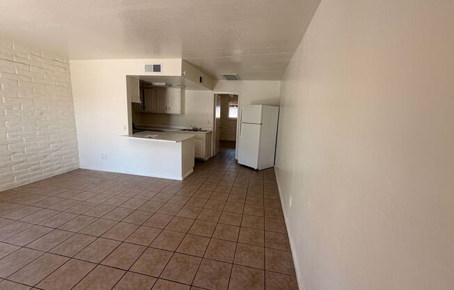 1 bed, 1 bath, 570 sqft, $899, Unit 16621-34
