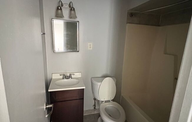 16th Garden LLC