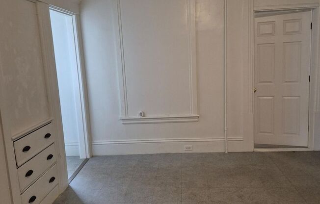 453 Maple ST
