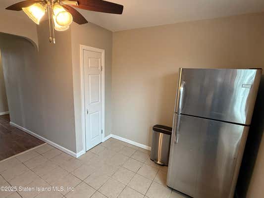 63 DONGAN AVE
