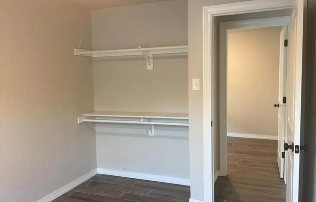 2 beds, 1 bath, 625 sqft, $915