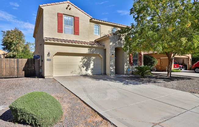 2756 E CYN CRK DR