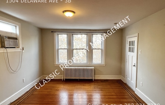 1504 DELAWARE AVE