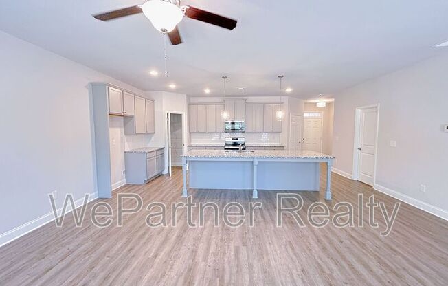 2610 MLS CMNS DR