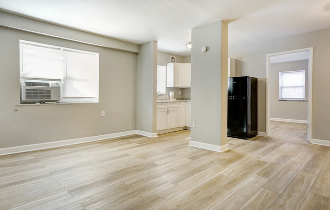 3916 CHAMBERLAYNE AVE