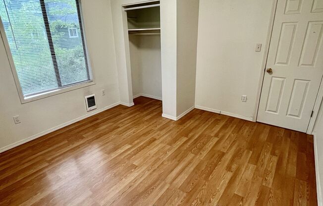 3 beds, 1 bath, $1,945