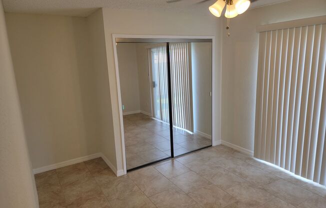 2 beds, 1 bath, $1,995