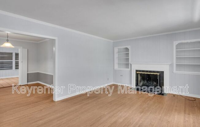 2220 S INDIANAPOLIS