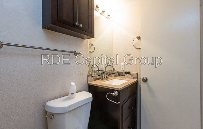 2 beds, 2 baths, 732 sqft, $1,280, Unit 224