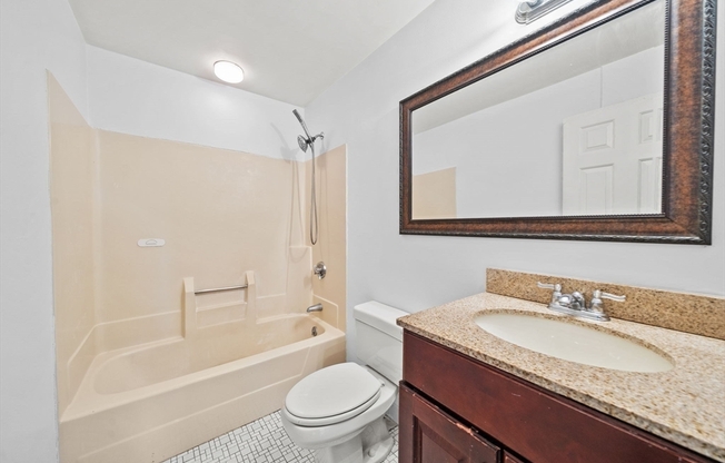 2 beds, 2 baths, 800 sqft, $2,500, Unit 602