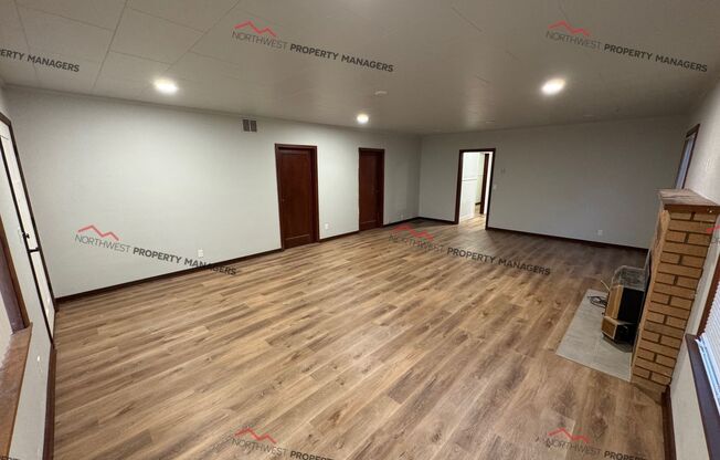 STATUS: AVAILABLE  | R327B | $2095