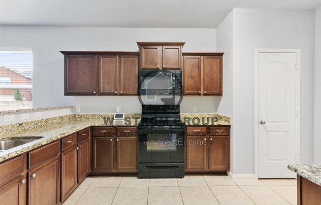 3 beds, 2 baths, 1,597 sqft, $1,995