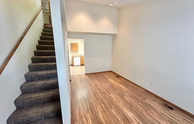 Available Now! 2 Bedroom 1.5 Bath with Attached Garage Located in Post Falls