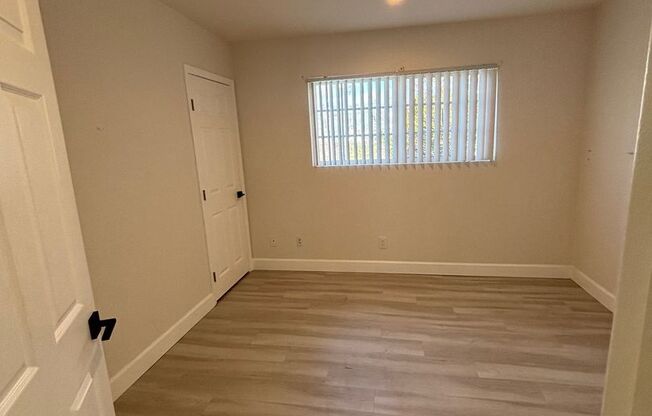 3 beds, 1.5 baths, 1,050 sqft, $3,200, Unit 7002 C