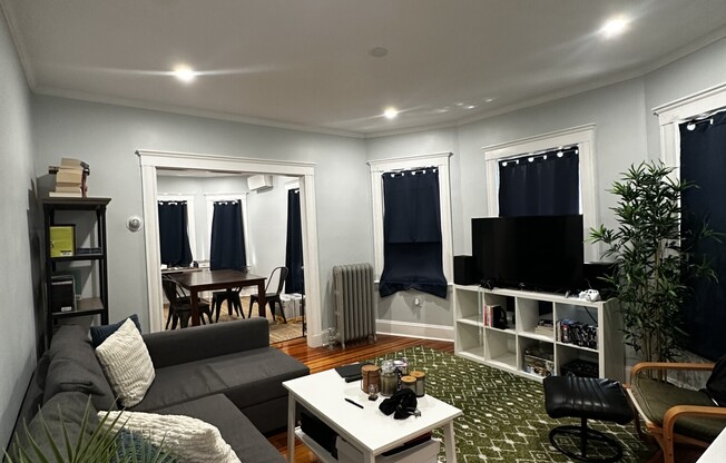 30 BROWN AVE