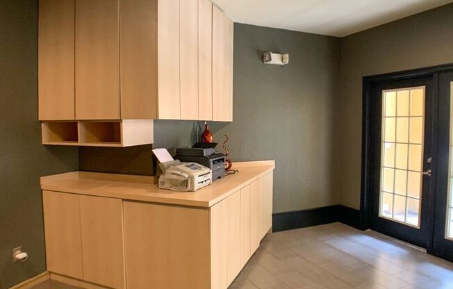 2 beds, 2 baths, $1,850, Unit Unit 224