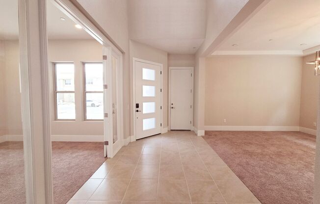 5BD/5.5BA luxury home in Ascension! Pool coming soon! Mountain views!
