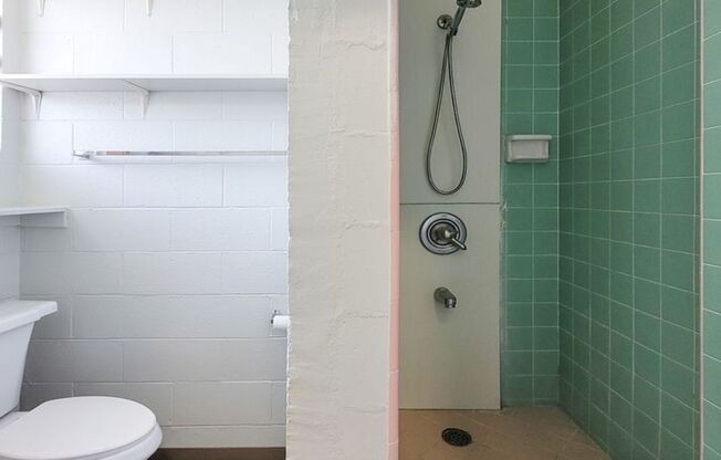 1156