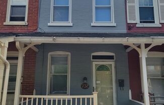 2 Bedroom Home in Lancaster City