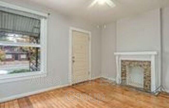 3057 W 38 AVE