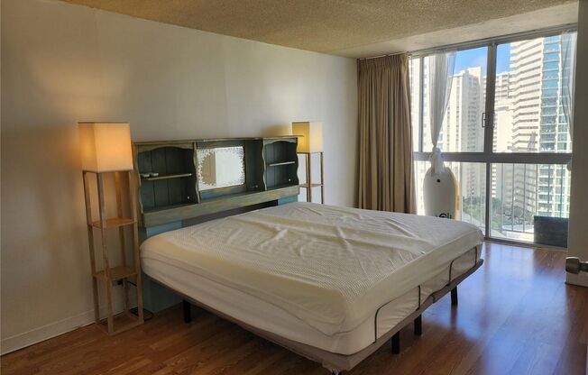 1 bed, 1 bath, $2,700, Unit # 2104