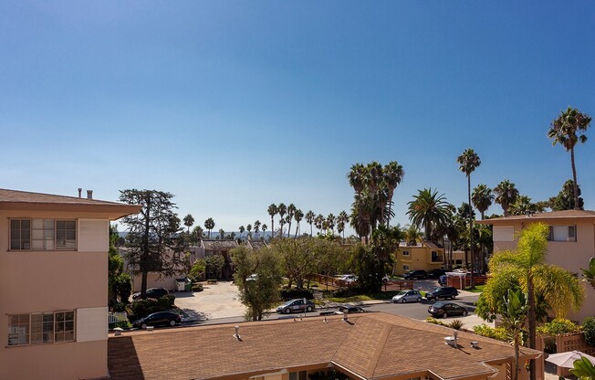 Emerald Manor Apartments