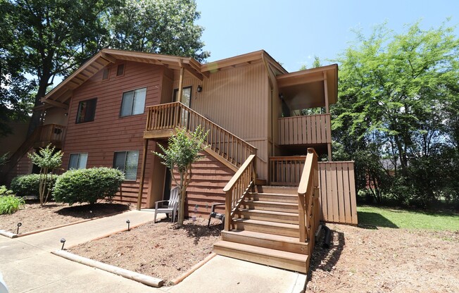 Super cute, 2-bed, 1-bath condo in Riverview Villas of Rock Hill!