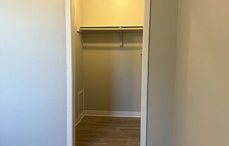 1 bed, 1 bath, $800, Unit 308