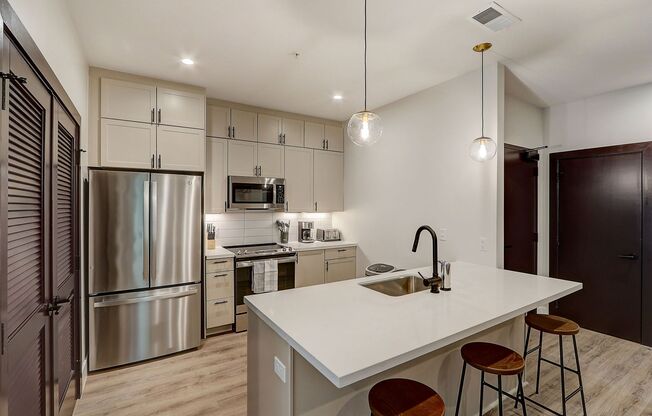 1 bed, 1 bath, 120 sqft, $1,225