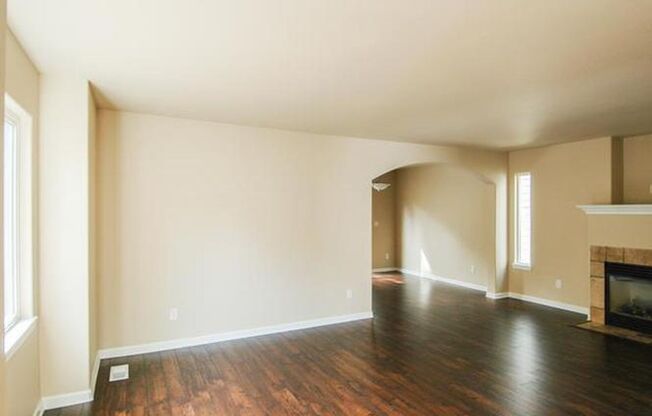 Charming Southeast Portland Home for Rent. 4 bedrooms and 2.5 baths!!!