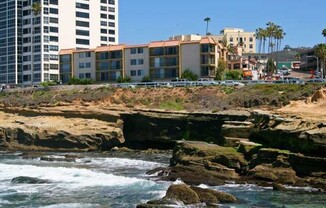 909 Coast Boulevard