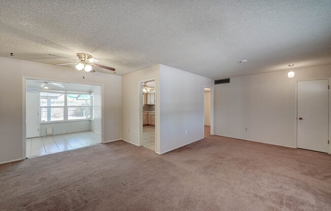 2 beds, 2 baths, $1,600