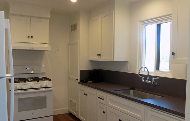 1 bed, 1 bath, 675 sqft, $2,850, Unit 6675