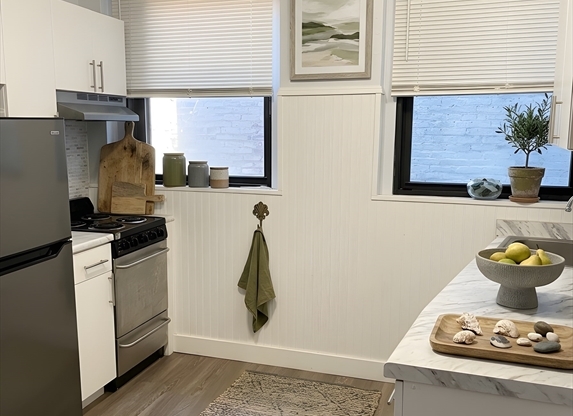 1 bed, 1 bath, 600 sqft, $2,850, Unit 403