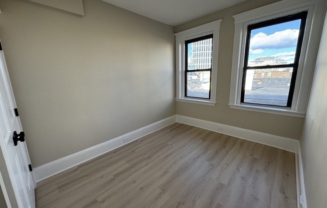 1 bed, 1 bath, 550 sqft, $3,500, Unit 22
