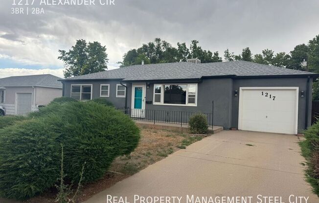 1217 ALEXANDER CIR