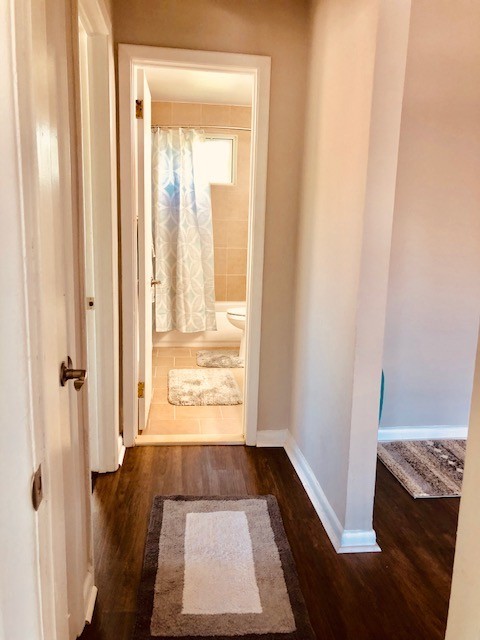 2 beds, 1 bath, 950 sqft, $1,575, Unit 6B