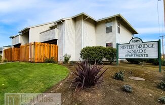 Minter Bridge Square