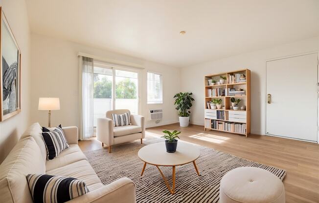 Summerhill Place Apartments