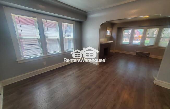 2354 N 54 ST