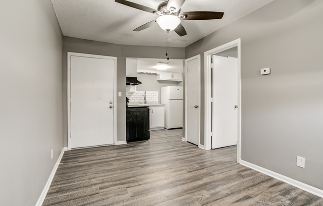 3050 N 58 ST