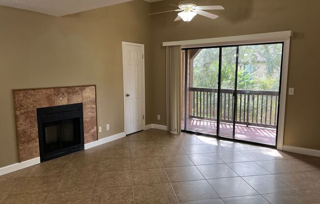 1 bed, 1 bath, $1,300